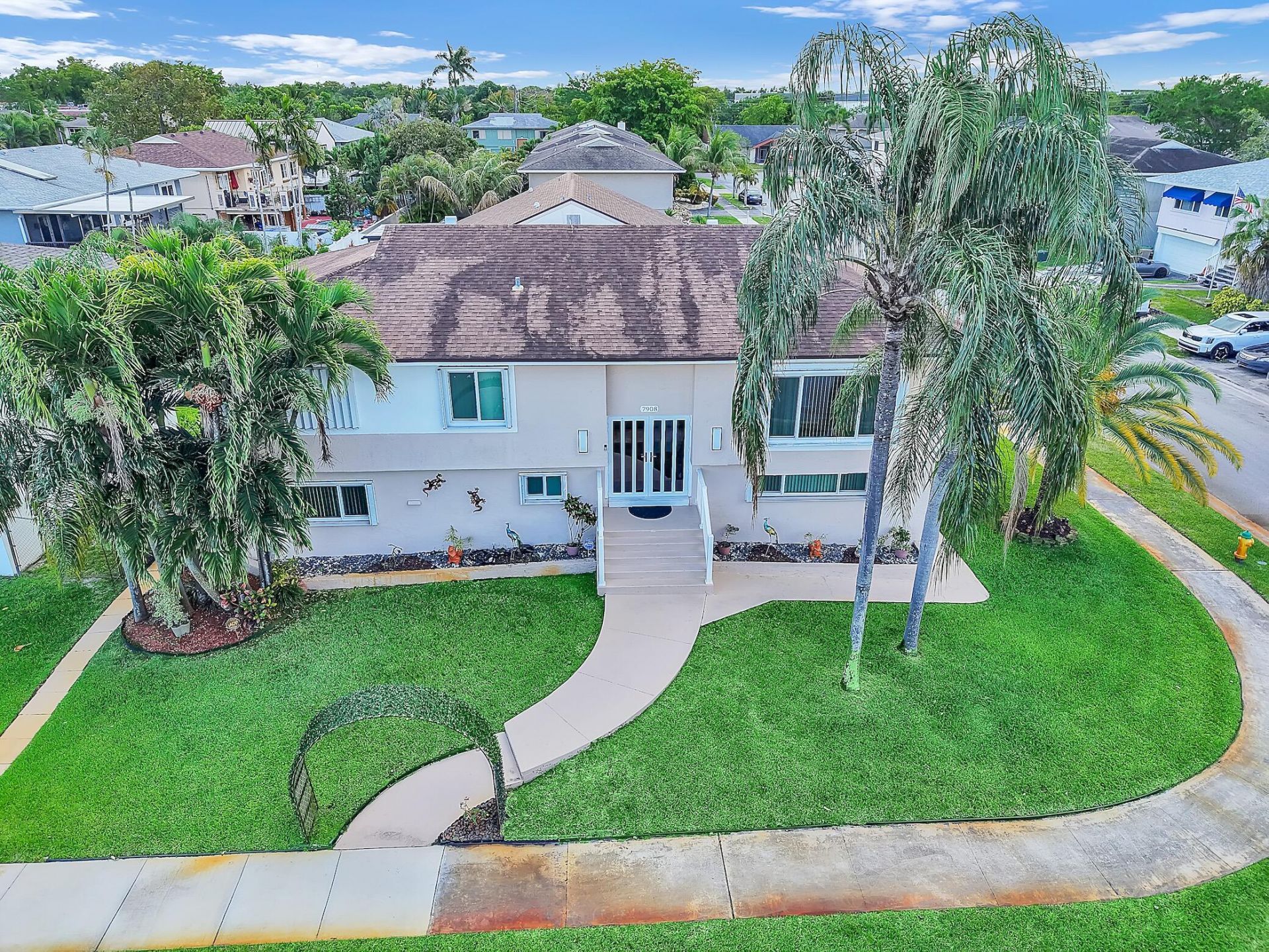 7908 NW 40th Street, Davie, FL 33024 Photo