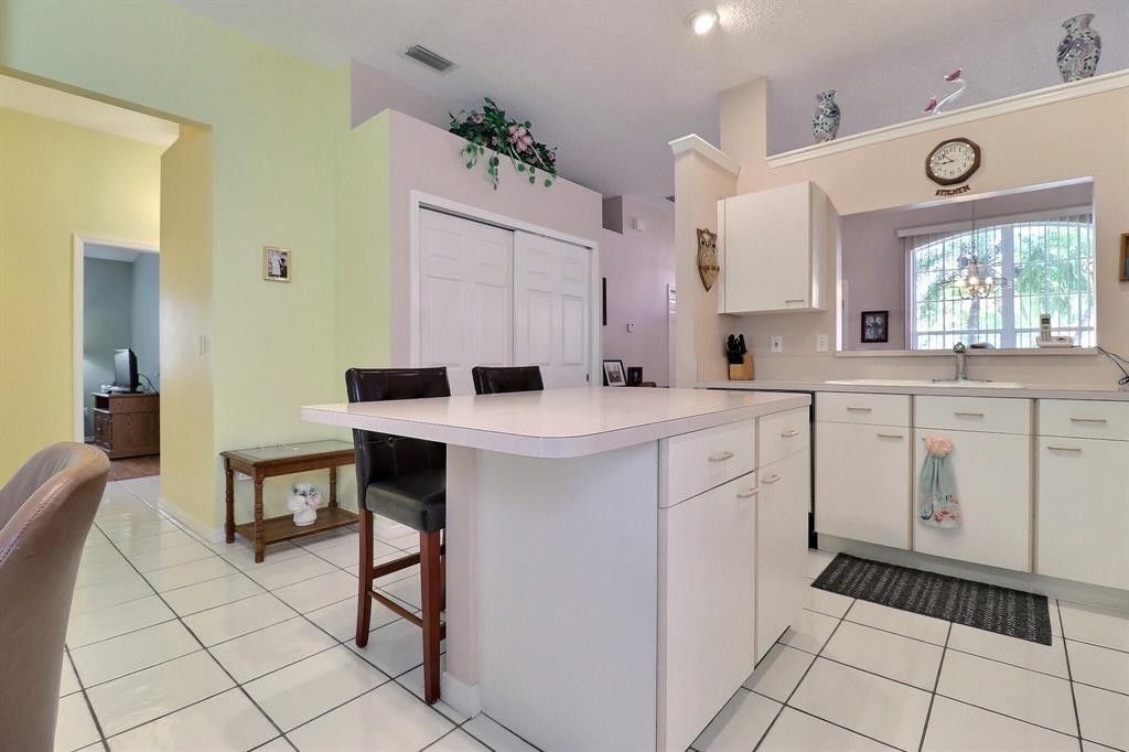 662 Lake Wellington Drive, Wellington, FL 33414 Photo