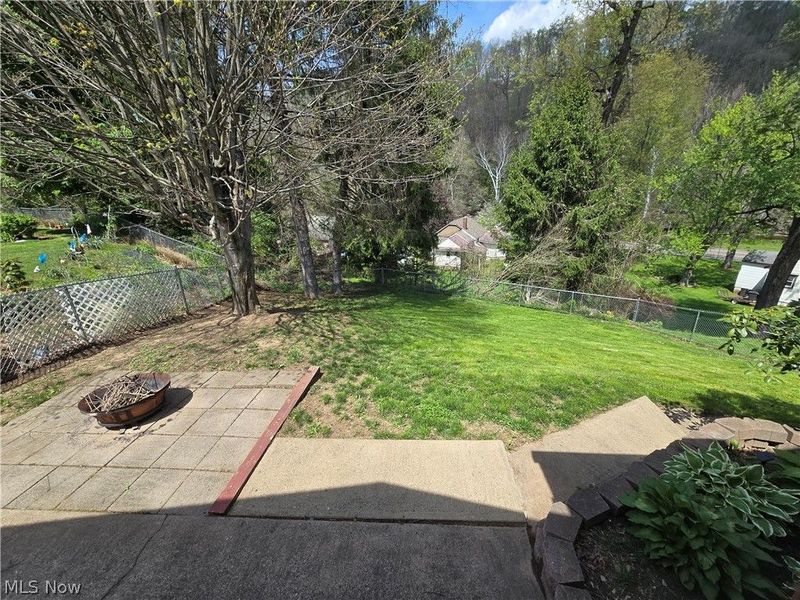 108 Theresa Drive, Weirton, WV 26062 Photo 30