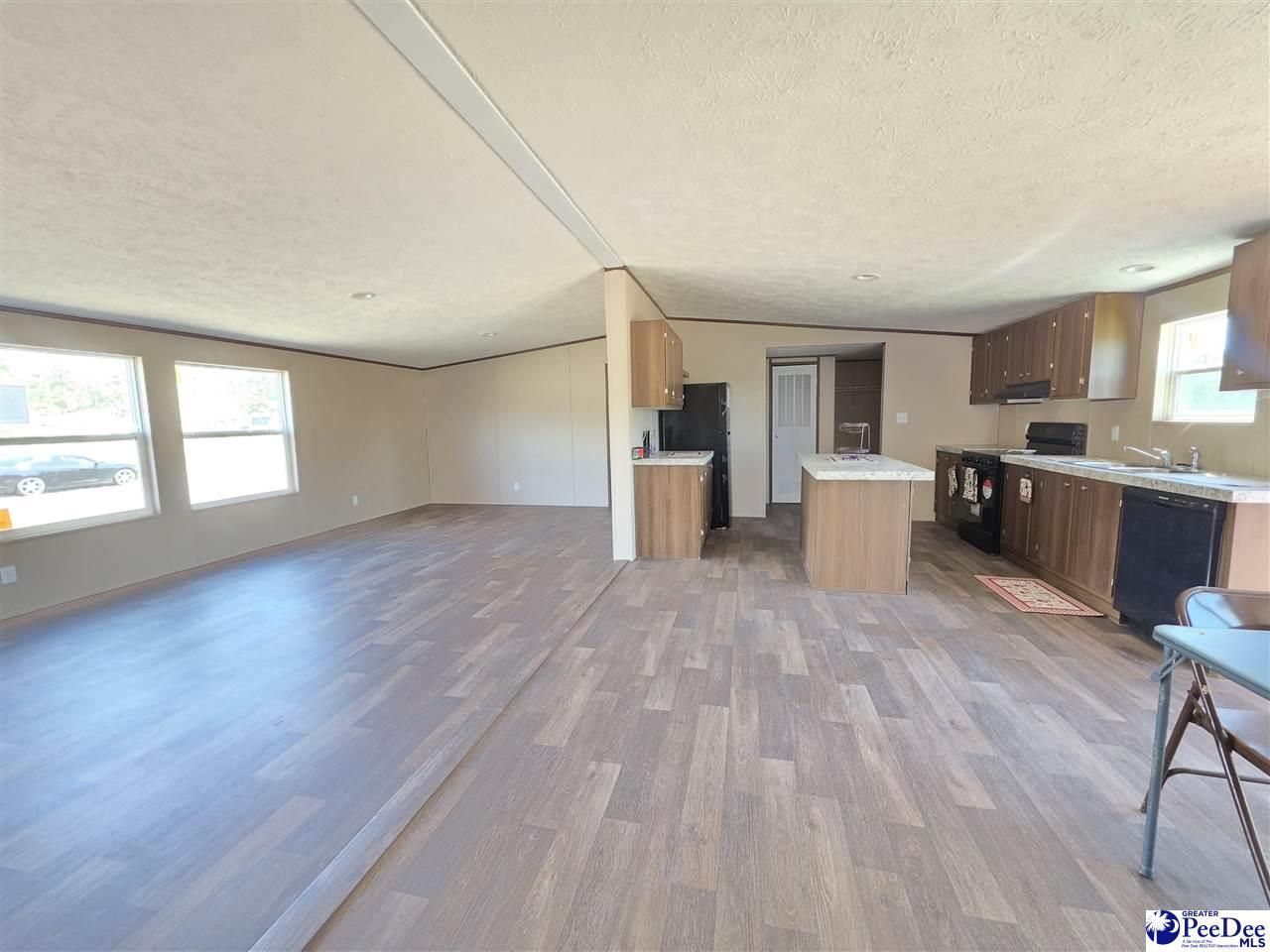 2005 Trent Drive Photo 16
