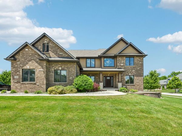 13560 Limerick Drive, St. John, IN 46373