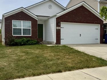 2488 Feathersound Way, Lexington, KY 40511