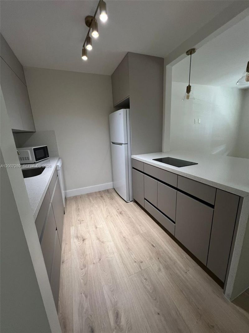 13155 SW 7th Ct, Unit 204E, Pembroke Pines, FL 33027 Photo