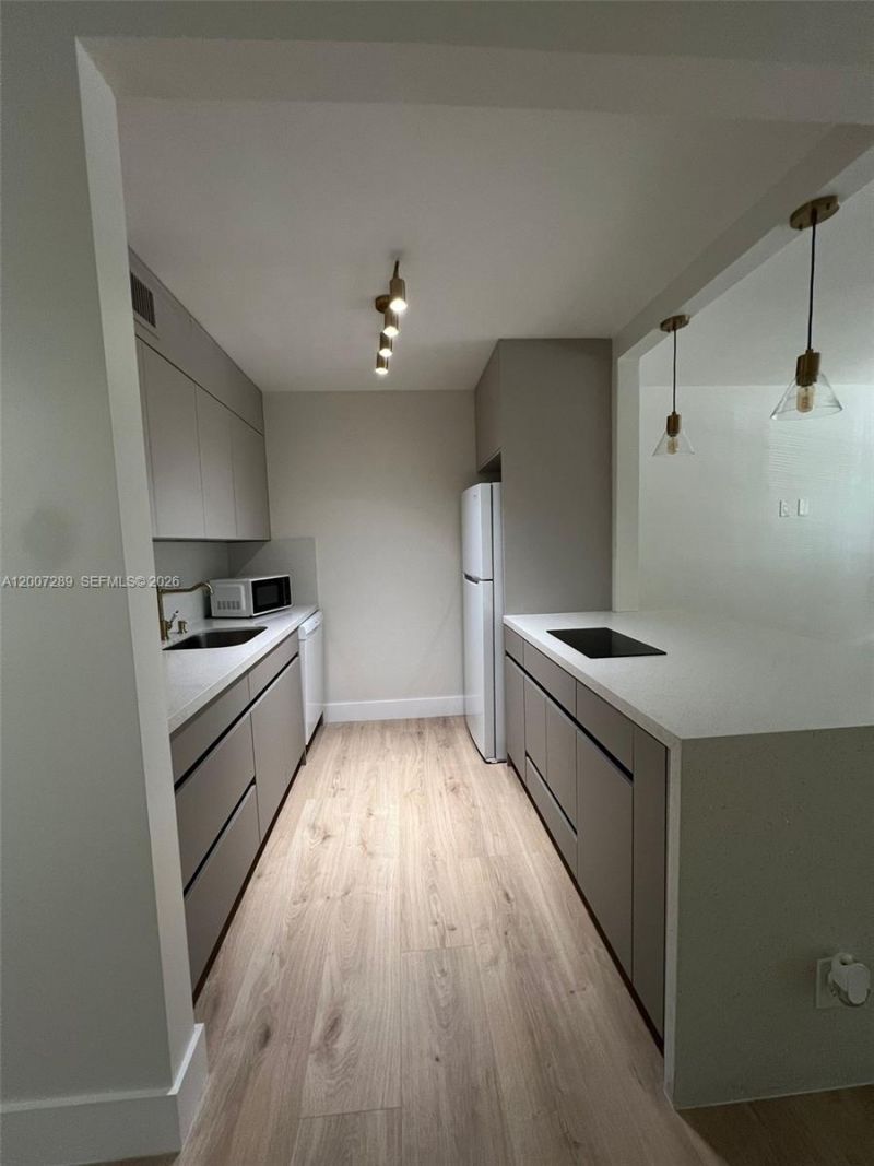 13155 SW 7th Ct, Unit 204E, Pembroke Pines, FL 33027 Photo