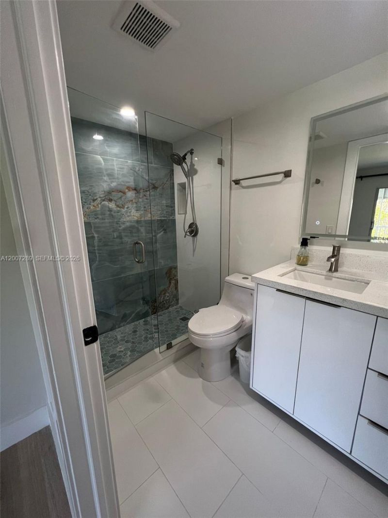 13155 SW 7th Ct, Unit 204E, Pembroke Pines, FL 33027 Photo
