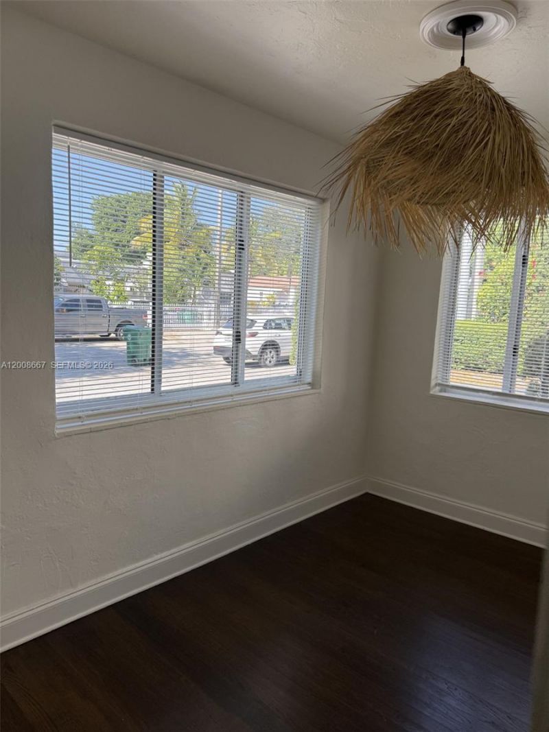 502 NE 70th St , Unit 1st floor, Miami, FL 33138 Photo