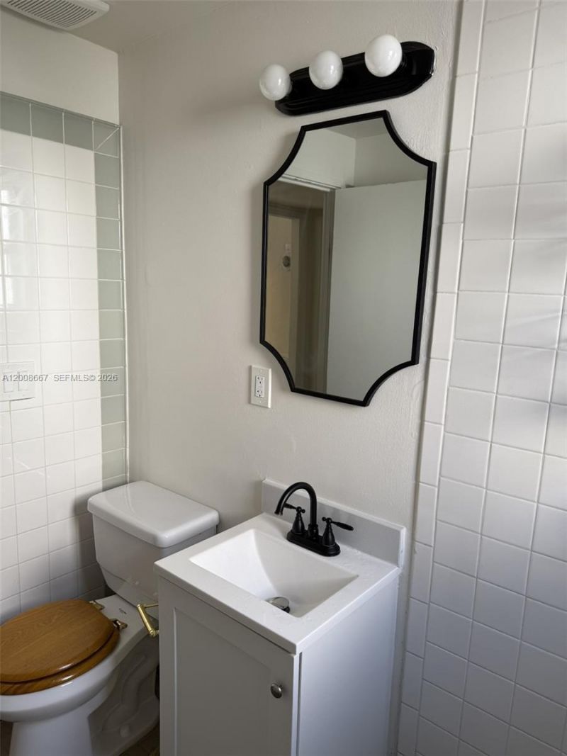 502 NE 70th St , Unit 1st floor, Miami, FL 33138 Photo