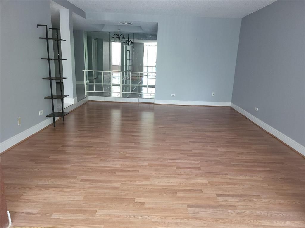 3720 Inverrary Drive, Unit 2i, Lauderhill, FL 33319 Photo