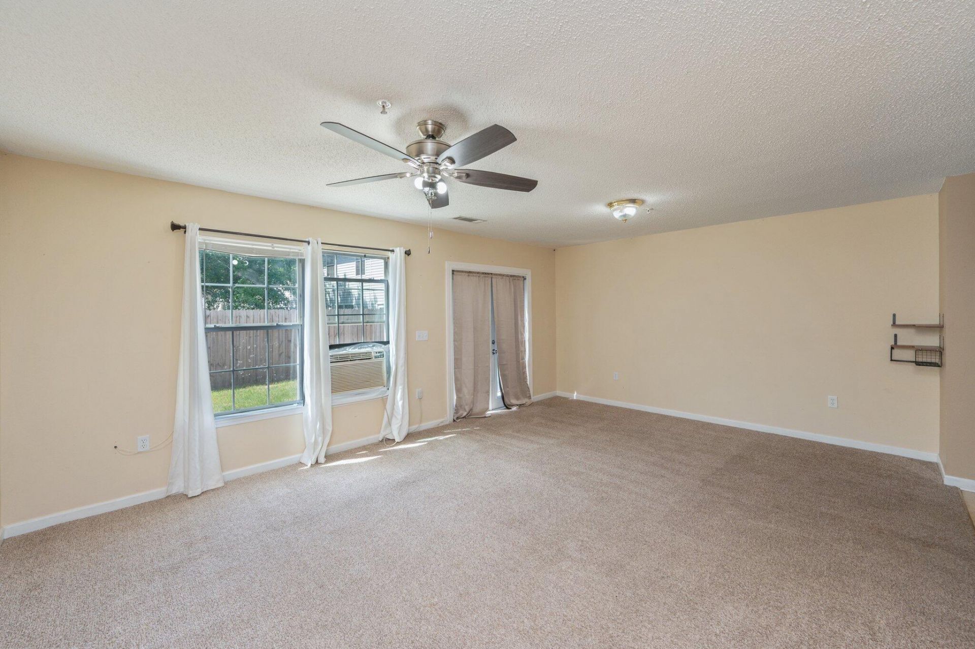 307 Crooked Pine Trail, Crestview, FL 32539 Photo