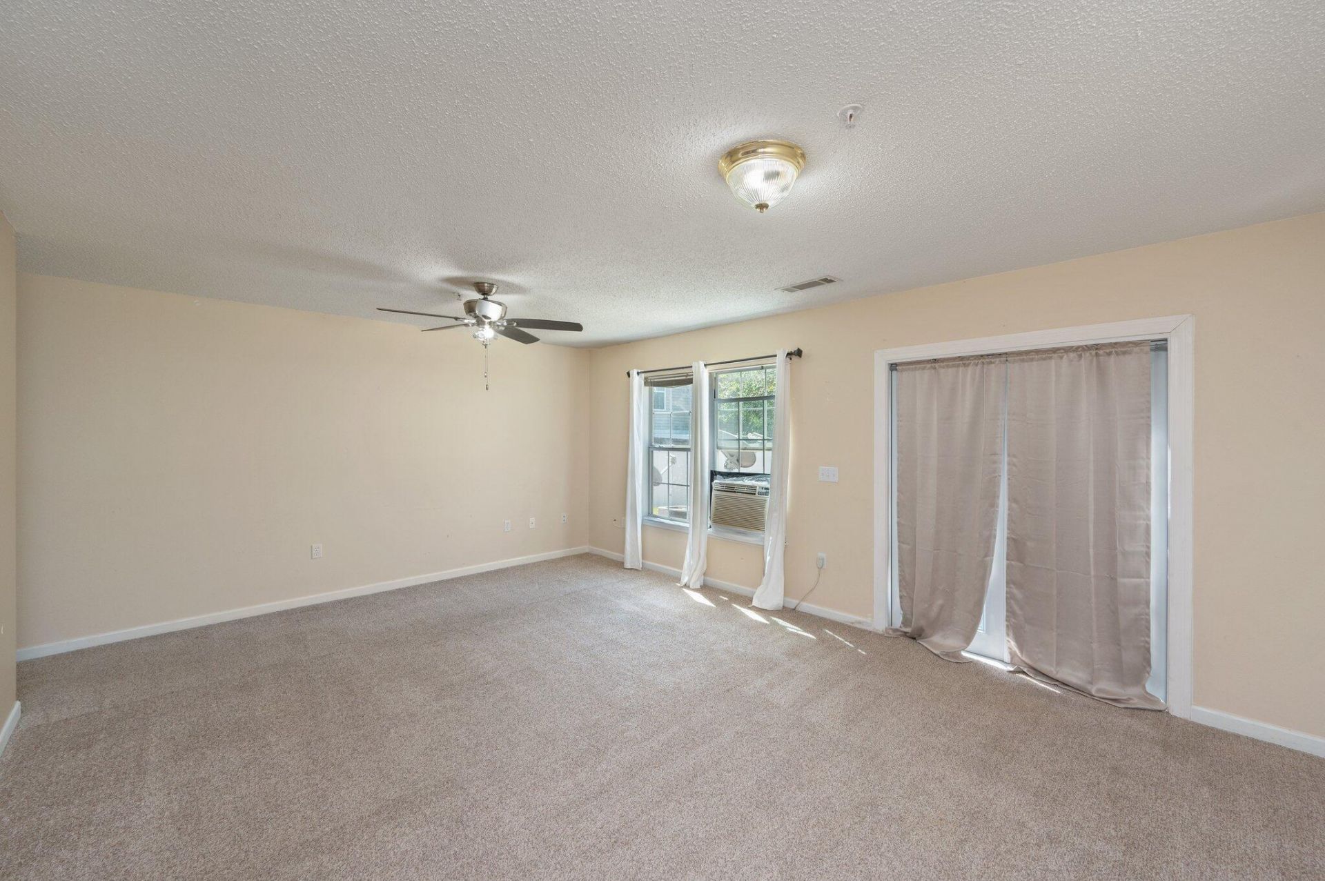 307 Crooked Pine Trail, Crestview, FL 32539 Photo