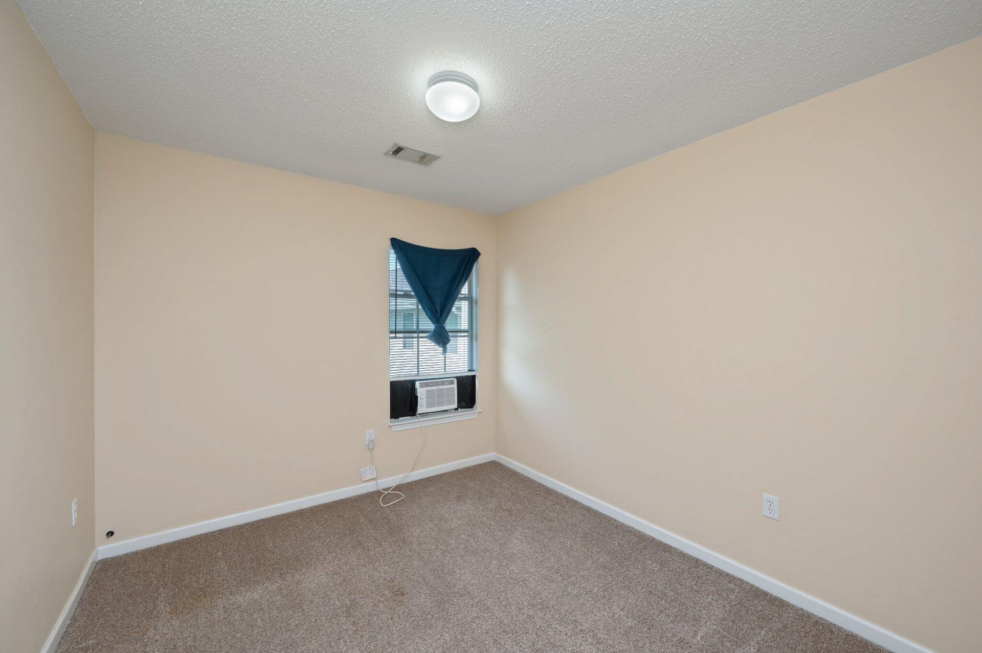 307 Crooked Pine Trail, Crestview, FL 32539 Photo