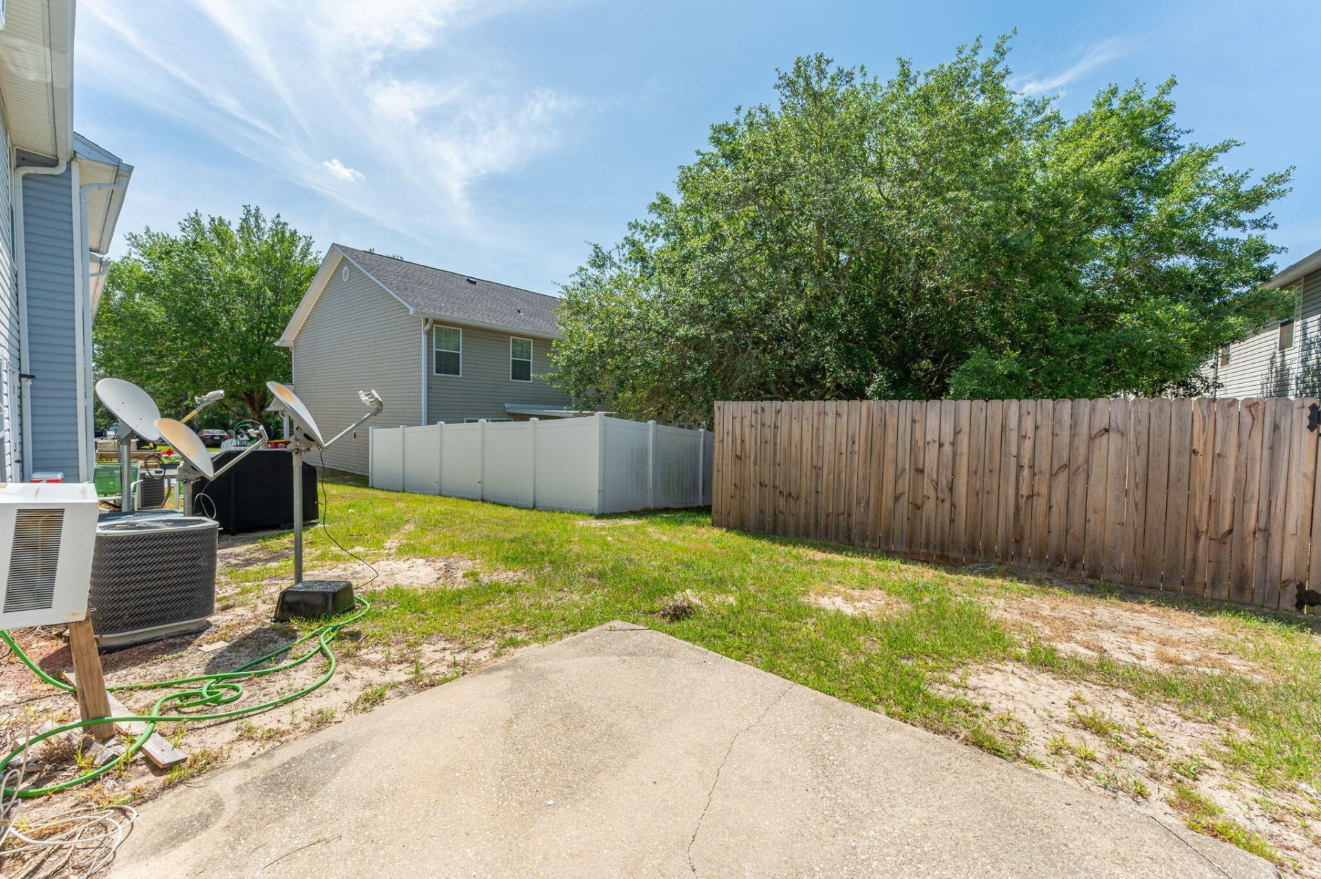 307 Crooked Pine Trail, Crestview, FL 32539 Photo