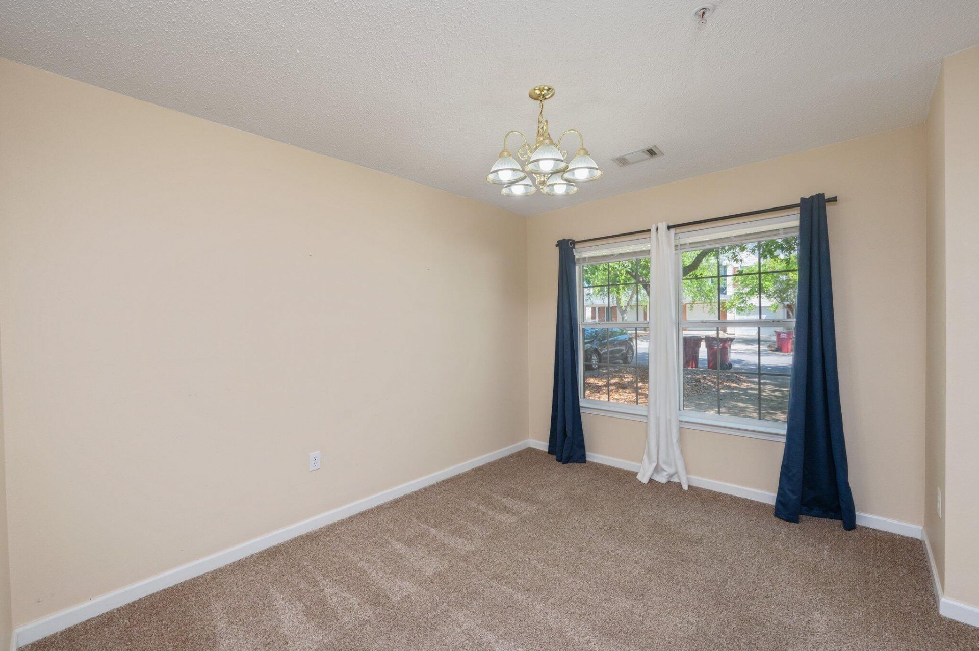 307 Crooked Pine Trail, Crestview, FL 32539 Photo