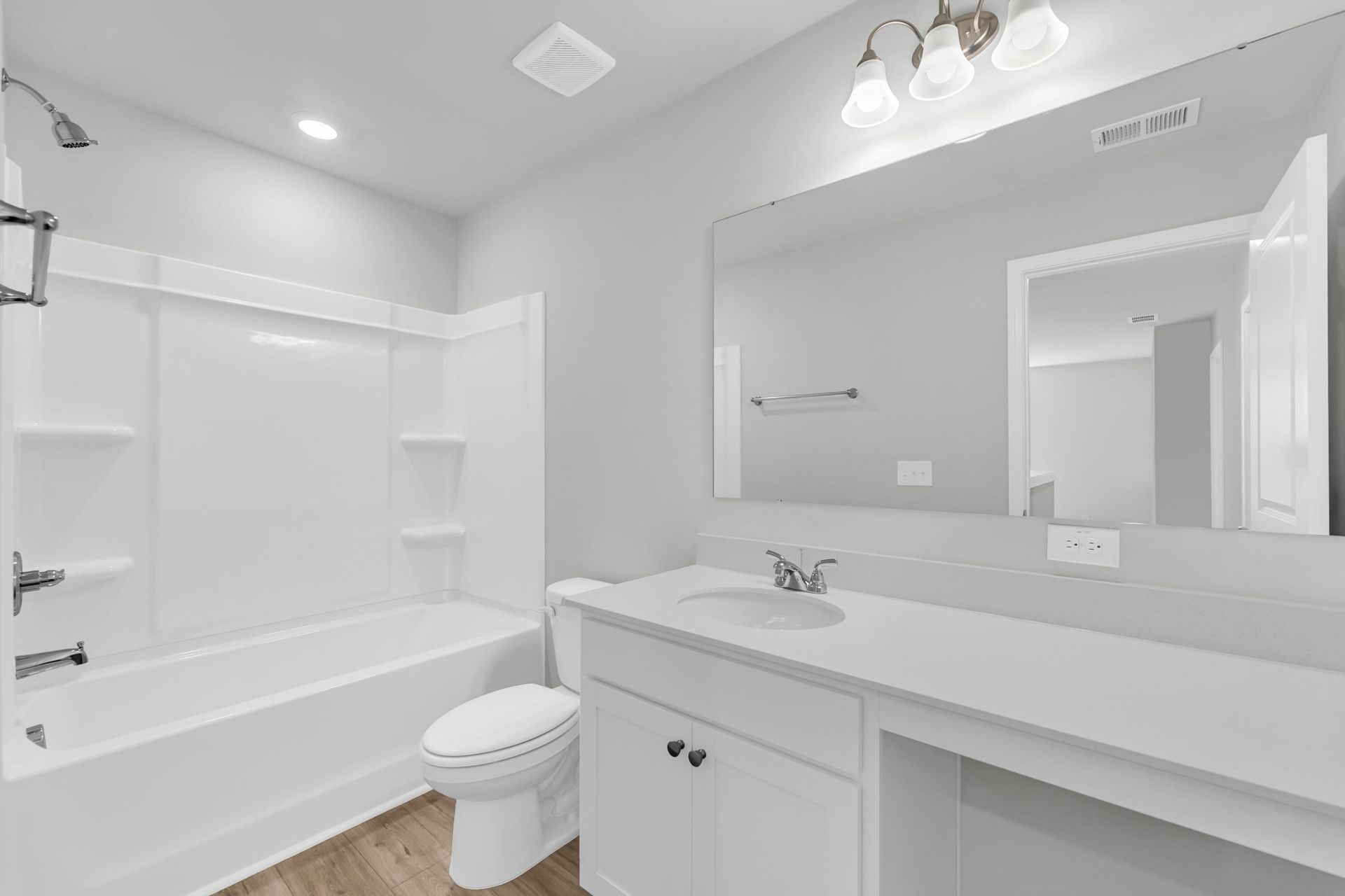 225 Central Creek Drive Photo 34