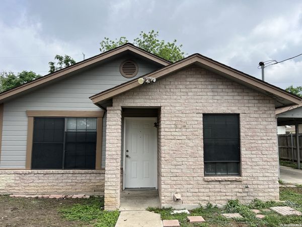 2825 MORALES ST, San Antonio, TX 78207