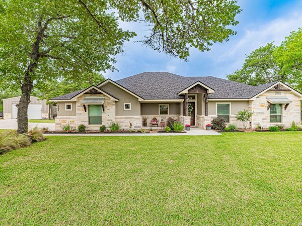 117 Shelby, Adkins, TX 78101