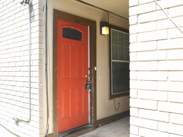 5527 LOCHMOOR, Unit 2, San Antonio, TX 78244