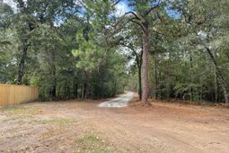 2 Trojan Road photo 4