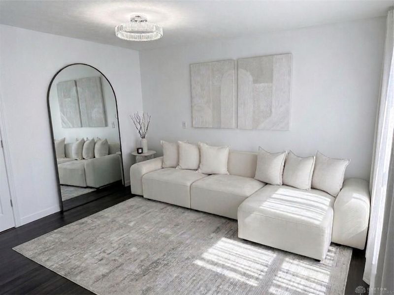 1004 Parklake Row, Springboro, OH 45066 Photo 2