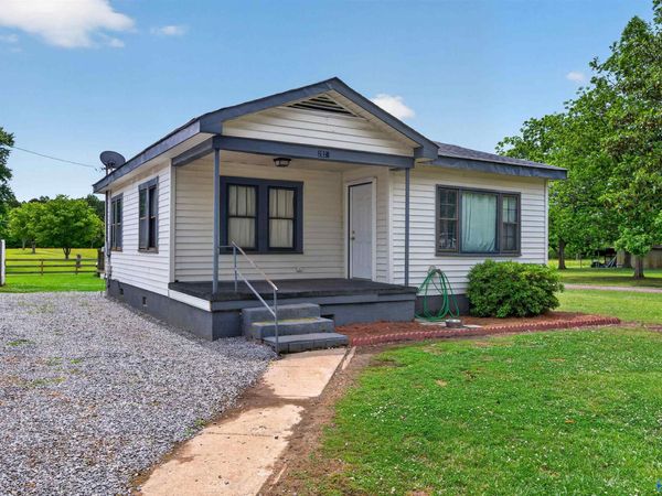 2921 Marguerite Street, Hokes Bluff, AL 35903