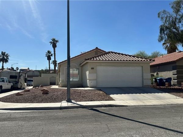 1001 Transom Drive , Las Vegas, NV 89128