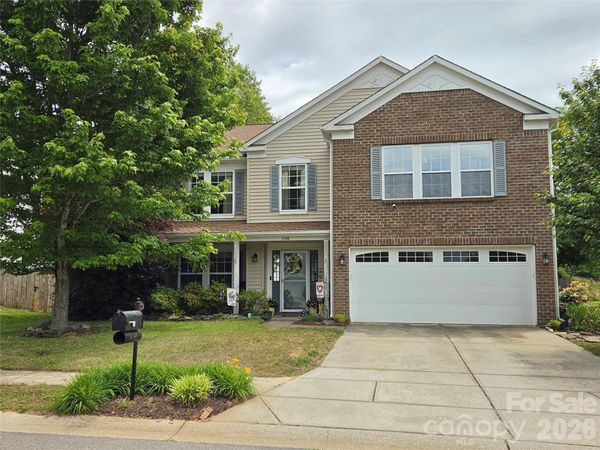3248 Pikes Peak Drive, Gastonia, NC 28052