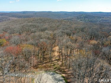 22 Old Paddock, Kent, CT 06785