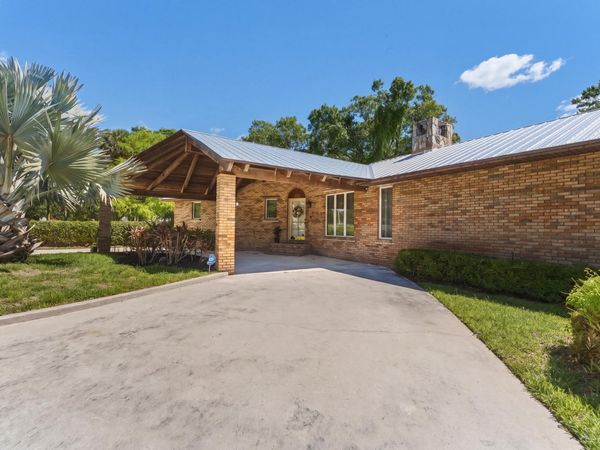 800 Ulrich Road, Fort Pierce, FL 34982