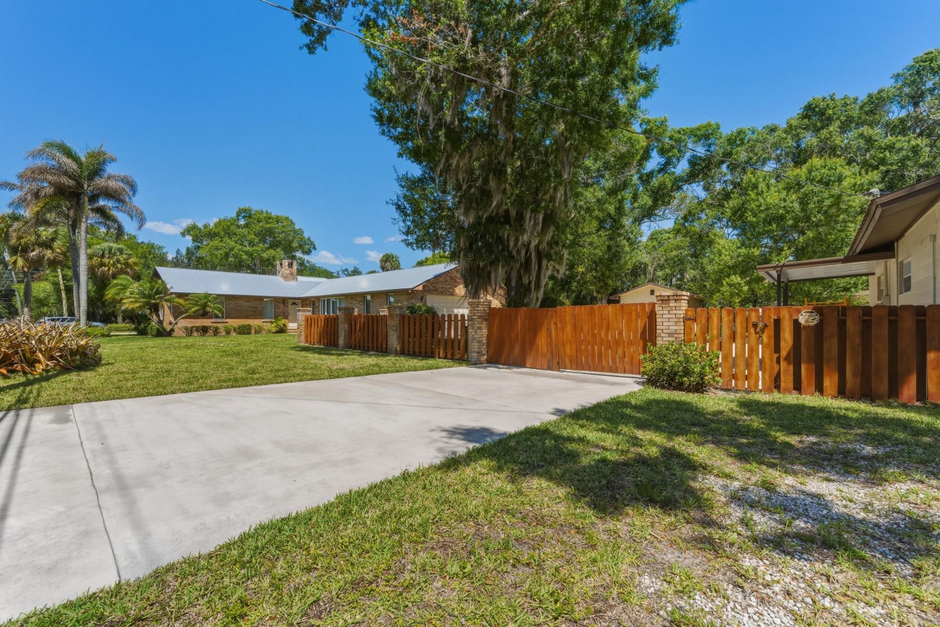 800 Ulrich Road, Fort Pierce, FL 34982 Photo