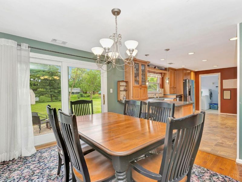 208 Furbee Drive, Mason, OH 45040 Photo 8