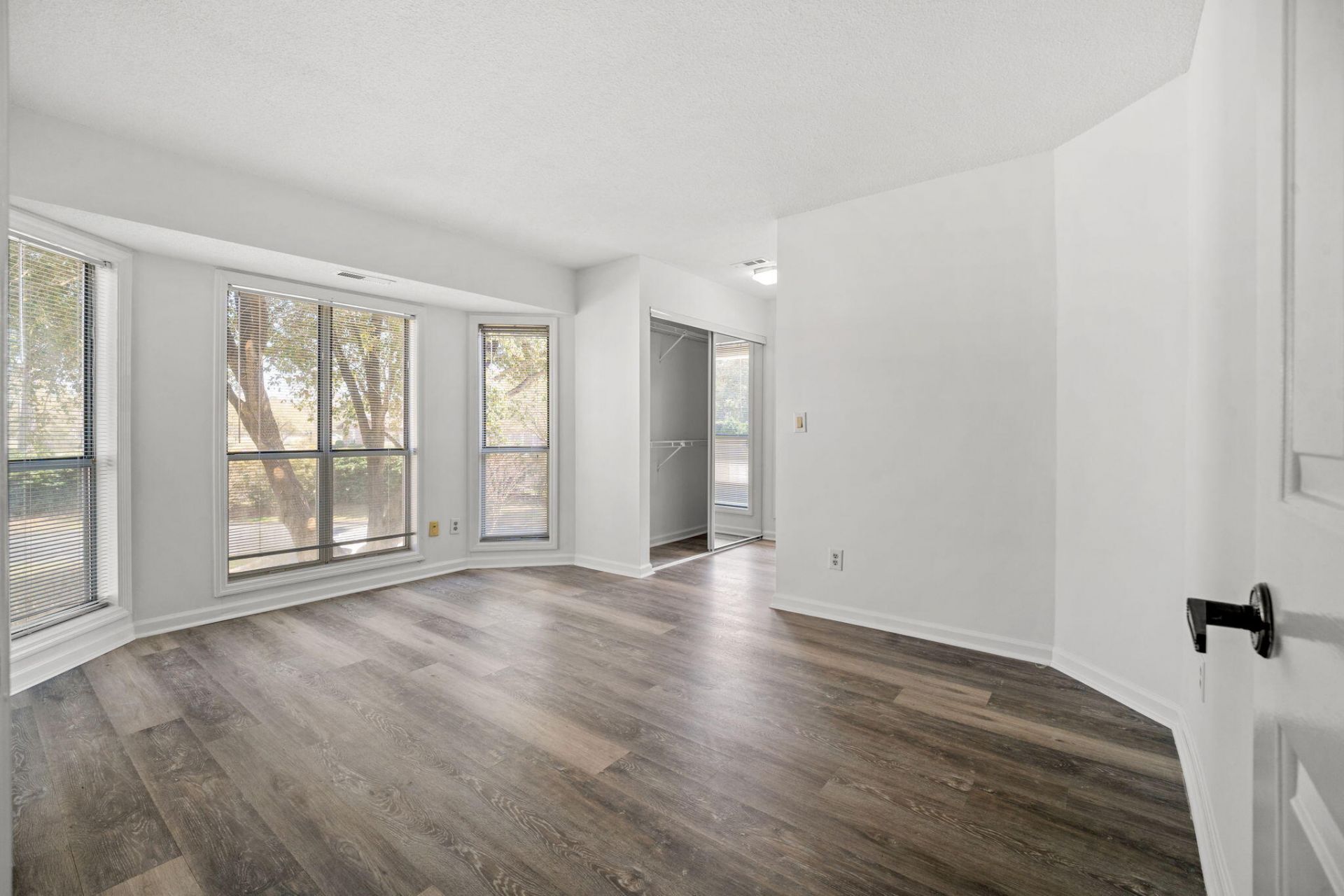 3815 Masters Court Photo 13