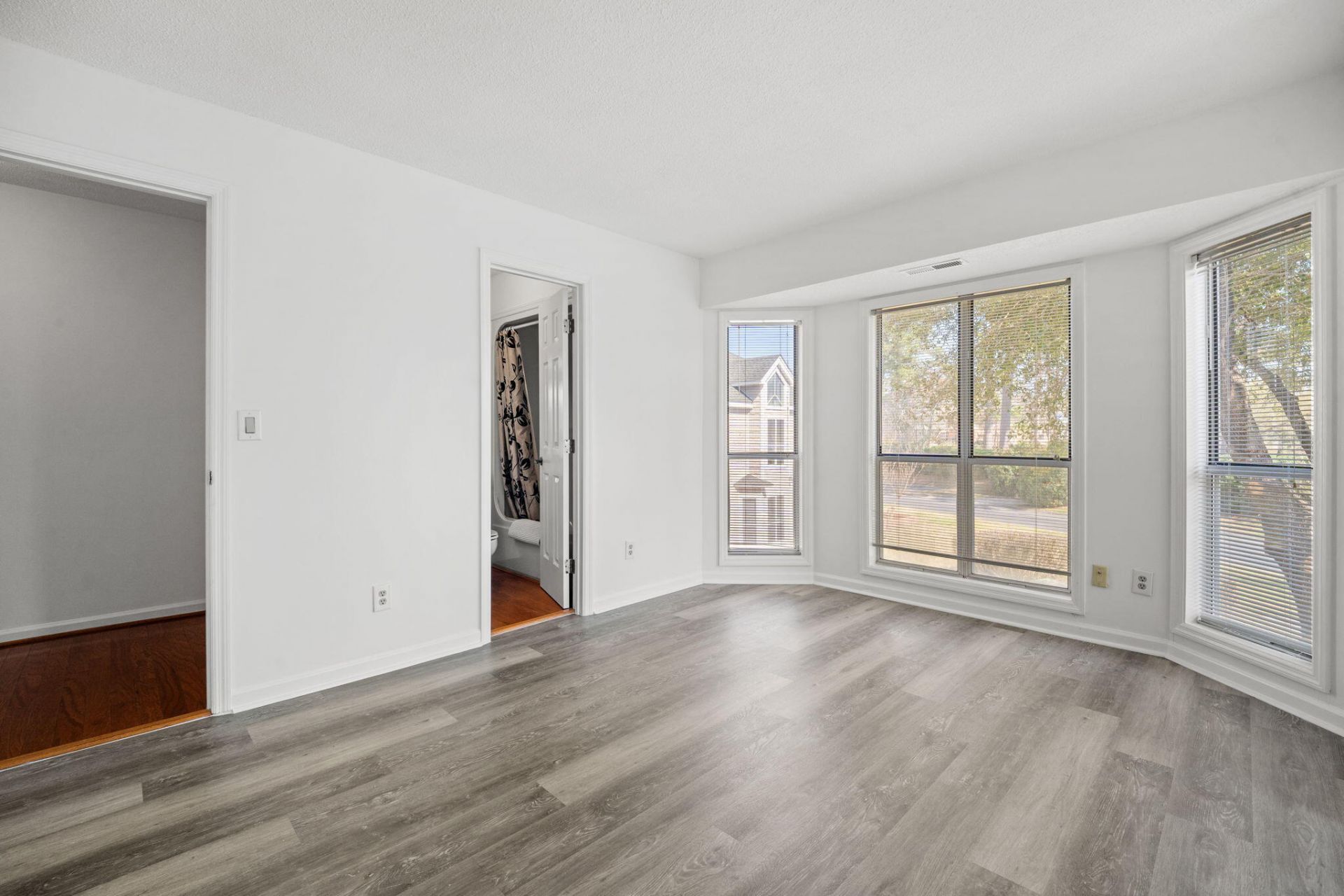 3815 Masters Court Photo 15