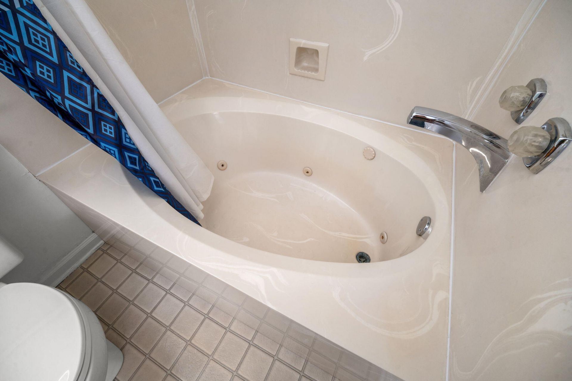 3815 Masters Court Photo 22