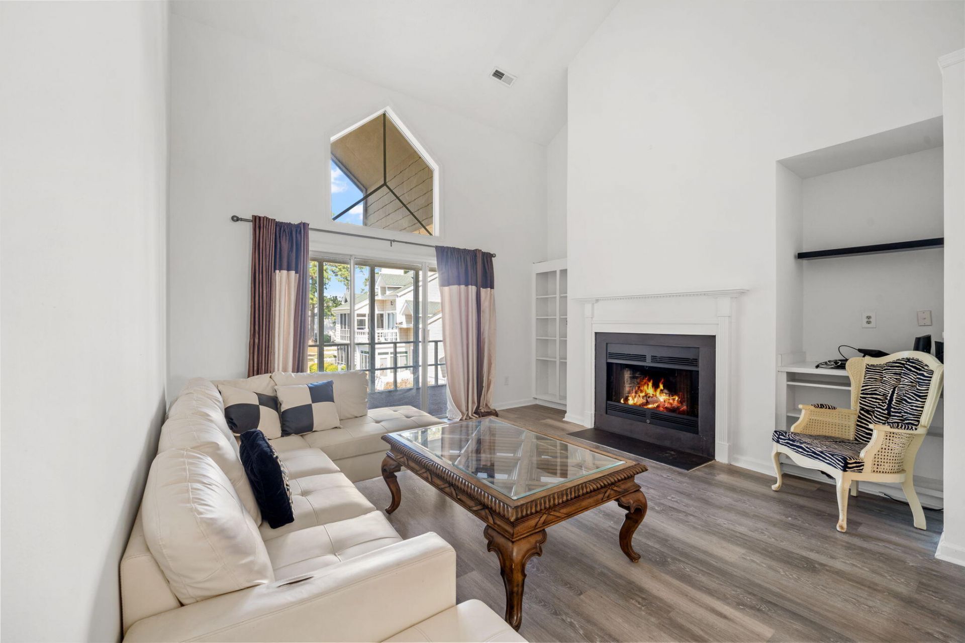 3815 Masters Court Photo 6