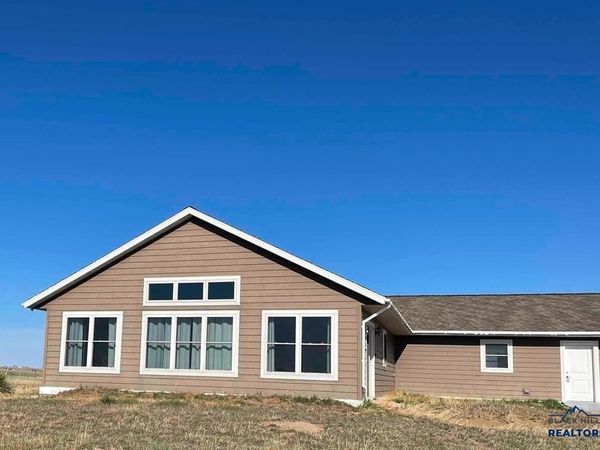 13242 COMMODORE RD, Hot Springs, SD 57747