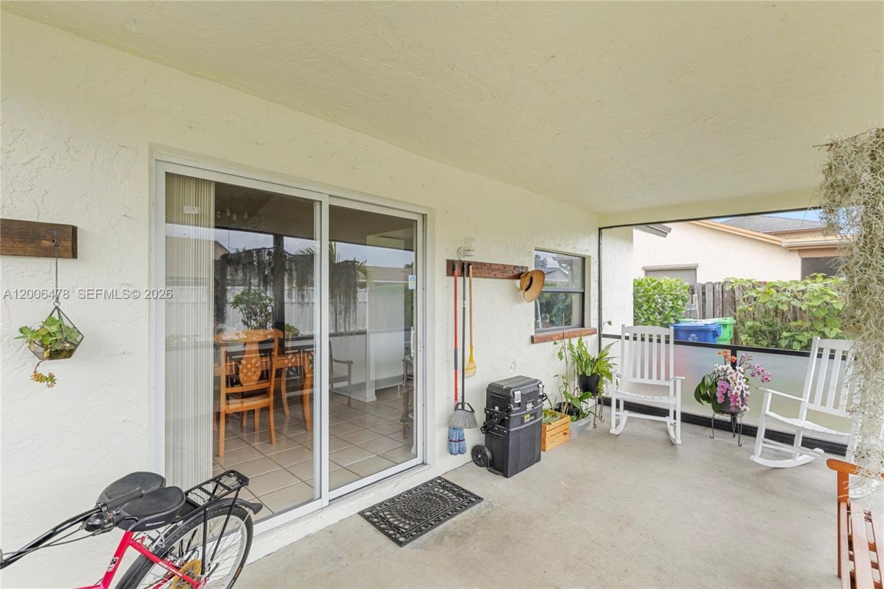 11700 NW 41st St, Sunrise, FL 33323 Photo
