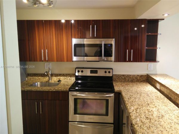 3285 Foxcroft Rd , Unit E107, Miramar, FL 33025