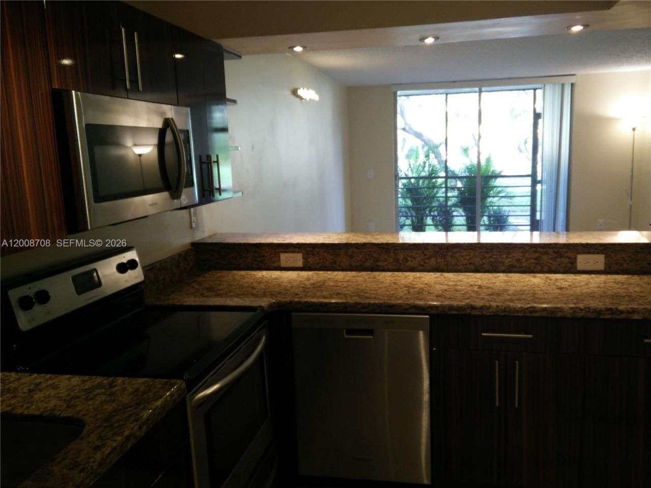 3285 Foxcroft Rd , Unit E107, Miramar, FL 33025 Photo