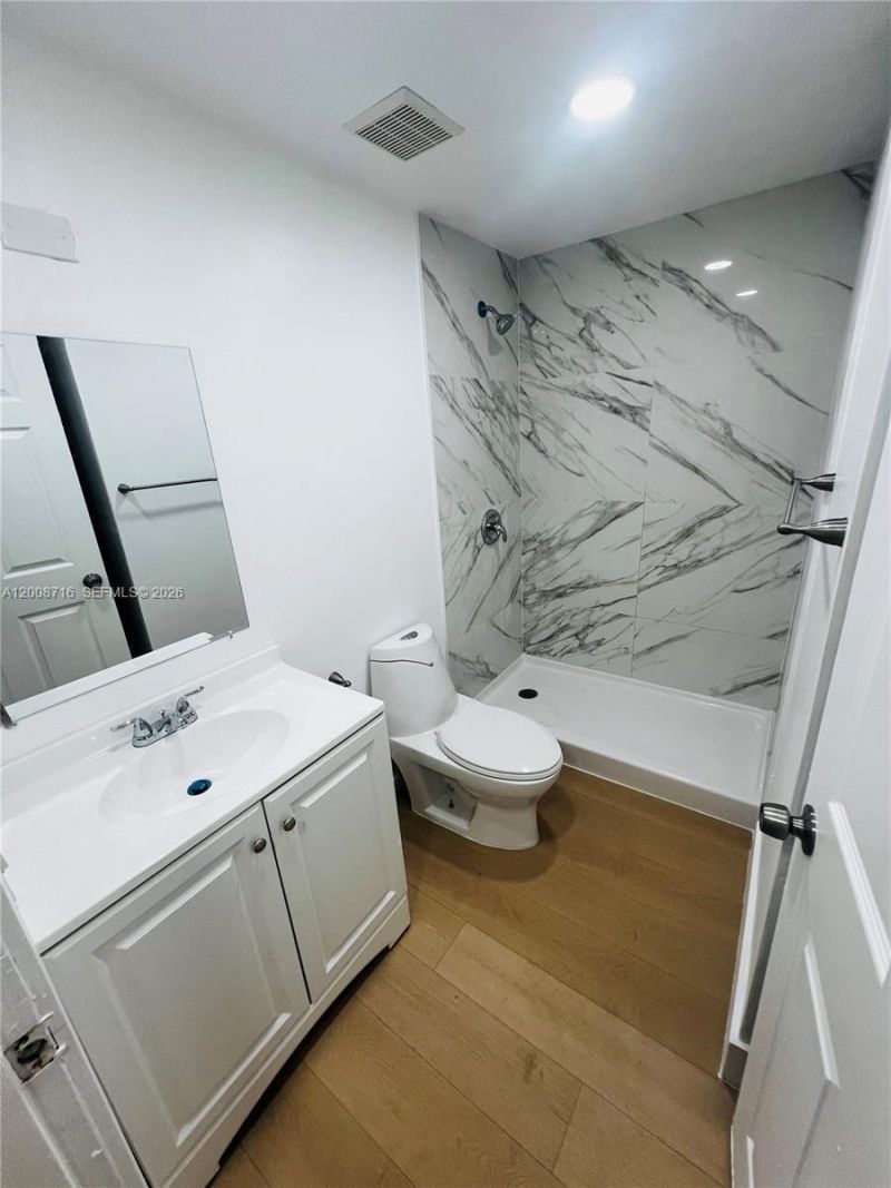 7124 Southgate Blvd , Unit 7124, Tamarac, FL 33321 Photo