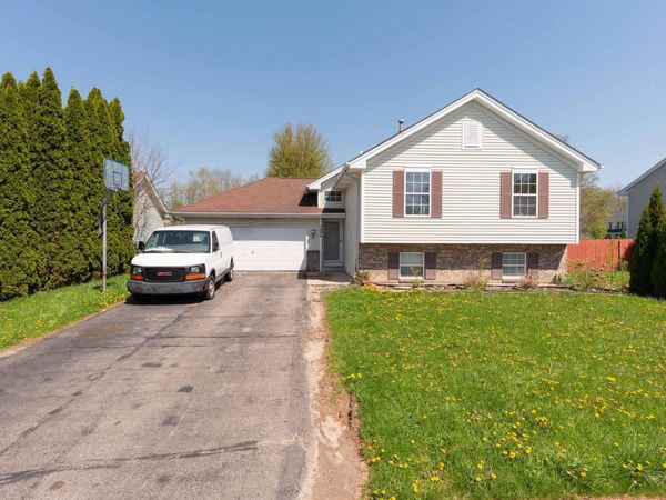 5696 Heidi Drive, ROCKFORD, IL 61109