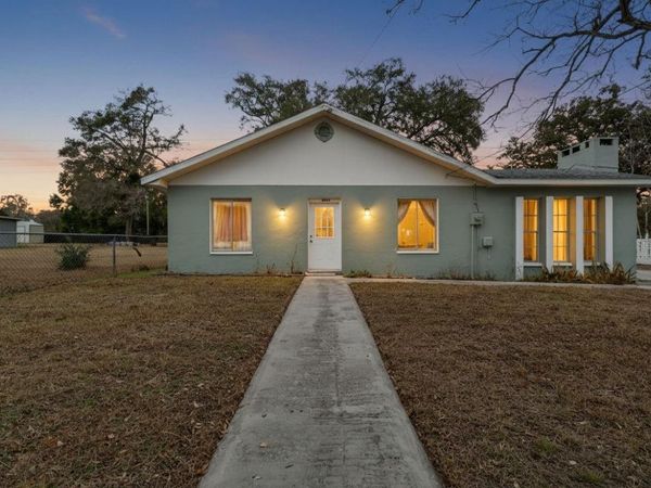 39243 LIZABETH CIRCLE , ZEPHYRHILLS, FL 33542