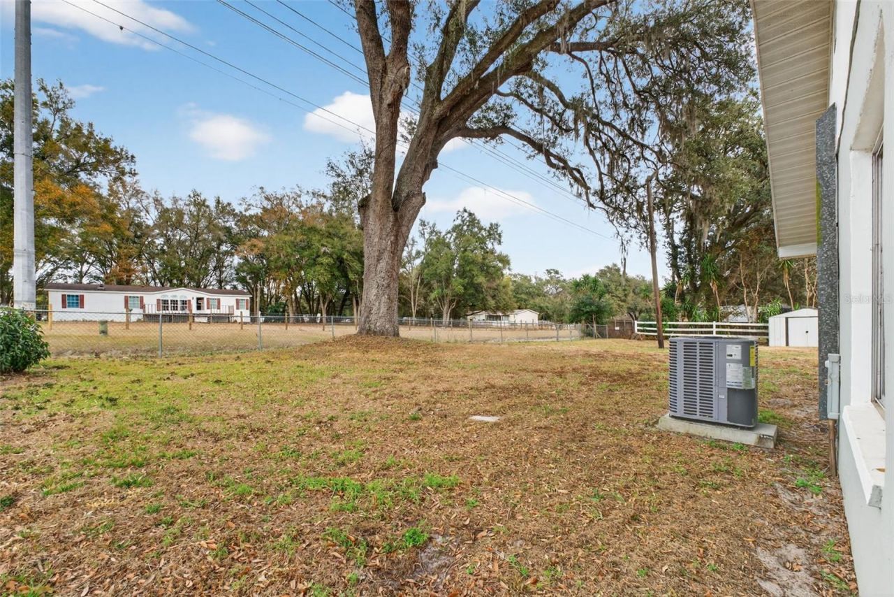 39243 Lizabeth Circle , Zephyrhills, FL 33542 Photo