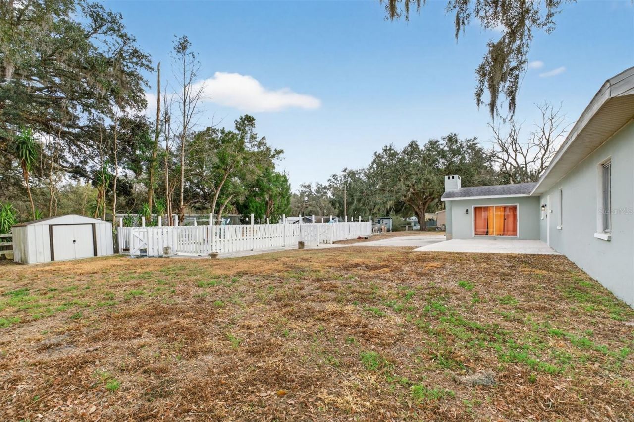 39243 Lizabeth Circle , Zephyrhills, FL 33542 Photo
