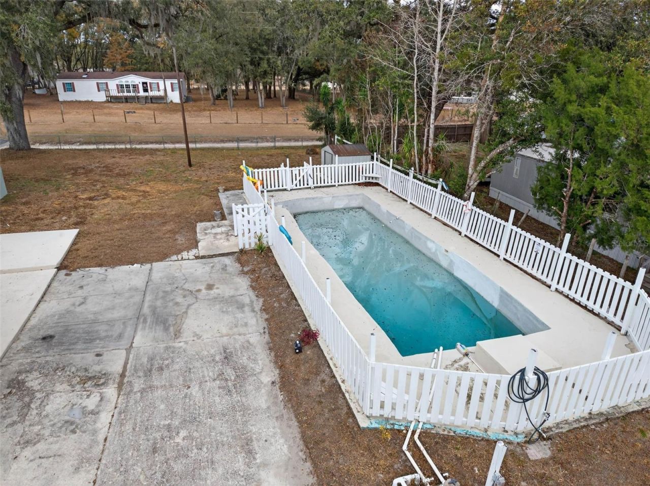 39243 Lizabeth Circle , Zephyrhills, FL 33542 Photo