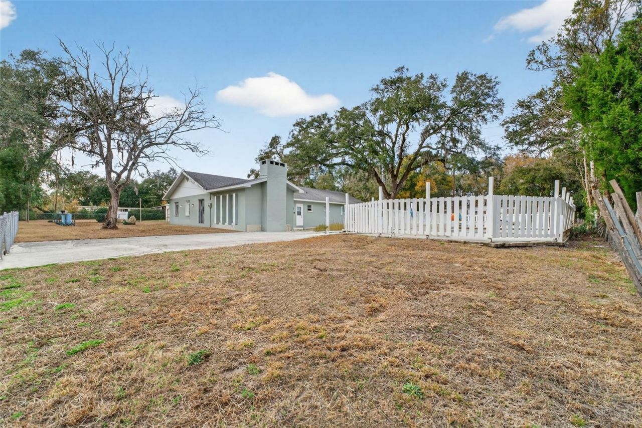 39243 Lizabeth Circle , Zephyrhills, FL 33542 Photo