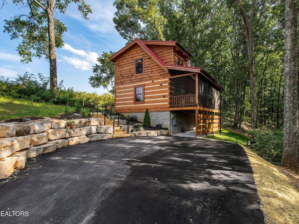 967 Cave Rd, Jefferson City, TN 37760