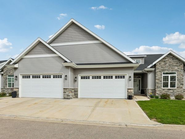 22 Prince Way, Fitchburg, WI 53711