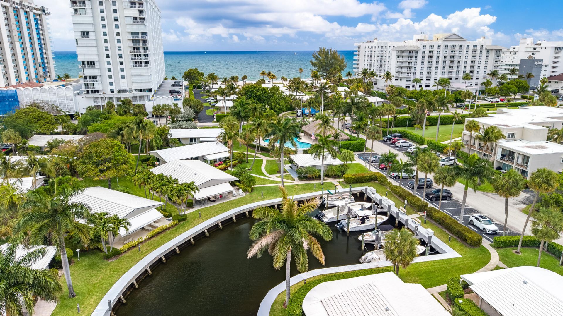 3211 SE 11th Street, Unit 3e, Pompano Beach, FL 33062 Photo