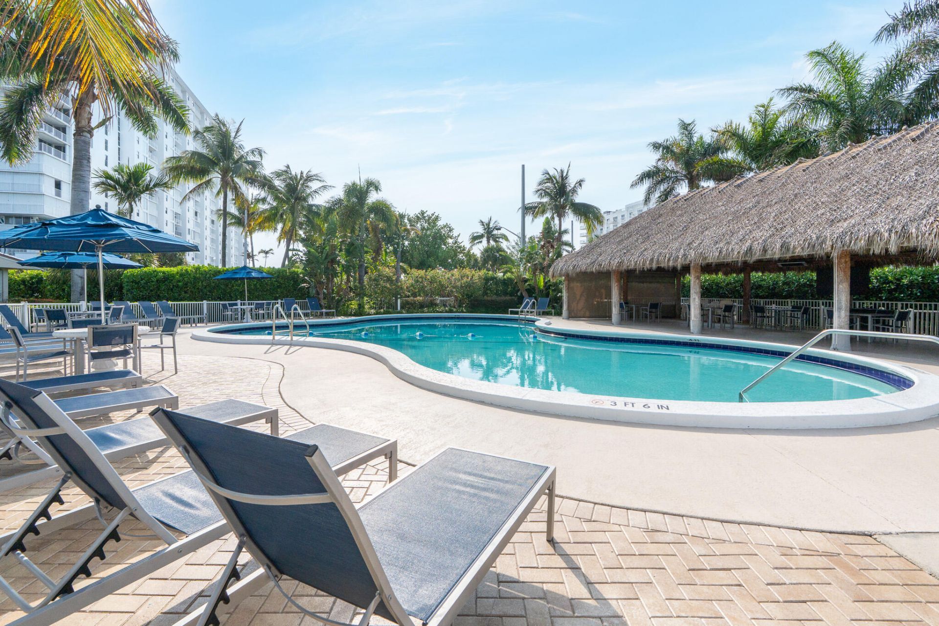 3211 SE 11th Street, Unit 3e, Pompano Beach, FL 33062 Photo