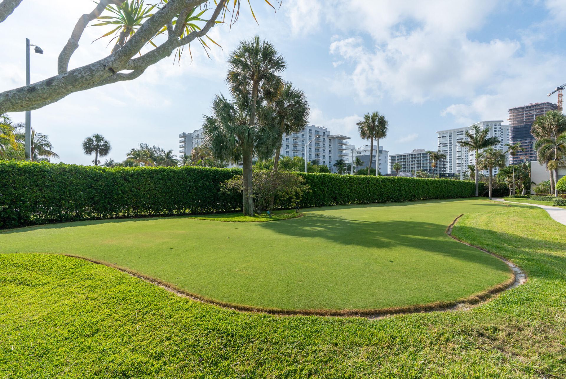 3211 SE 11th Street, Unit 3e, Pompano Beach, FL 33062 Photo